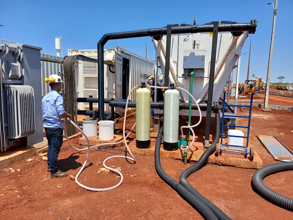 Cation and anion resin tanks used for water demineralization on site